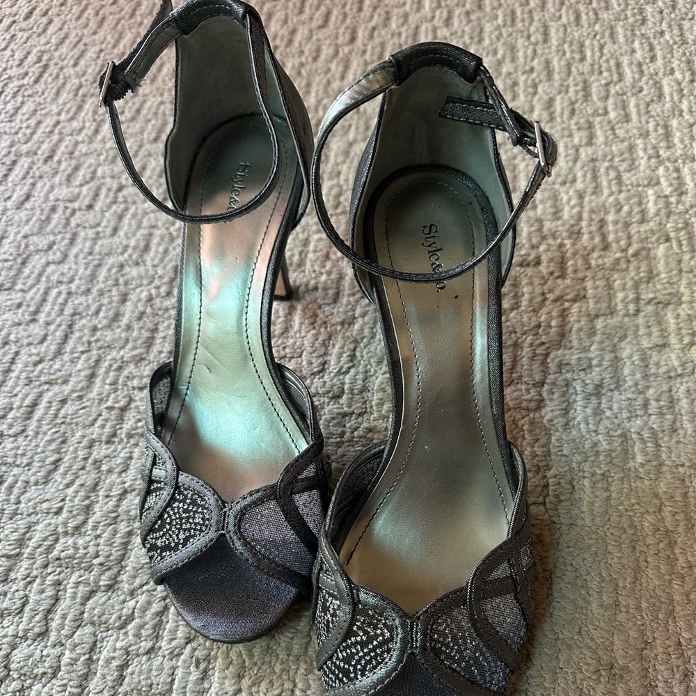 Style & Co. Charcoal Women's Heels- Size 8